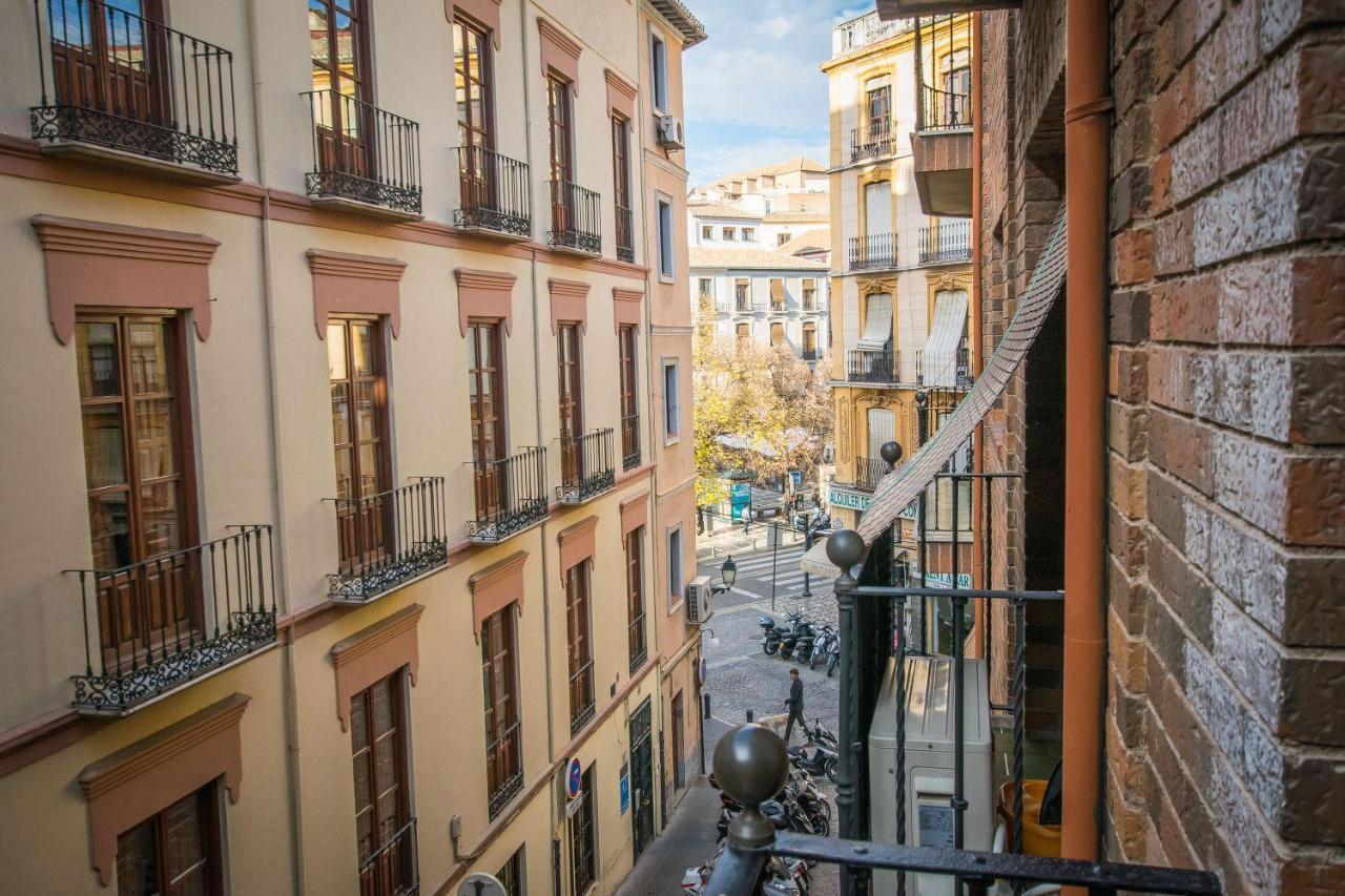 Ibericabeds Plaza Nueva Suite 21 Granada Luaran gambar